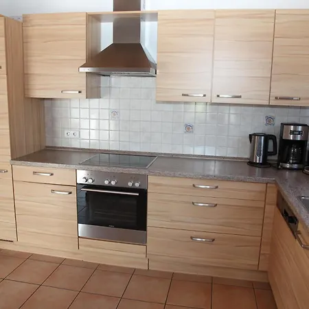 Nyaraló Achterhuus Malia *