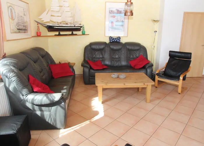 Achterhuus Malia Ferienhaus *