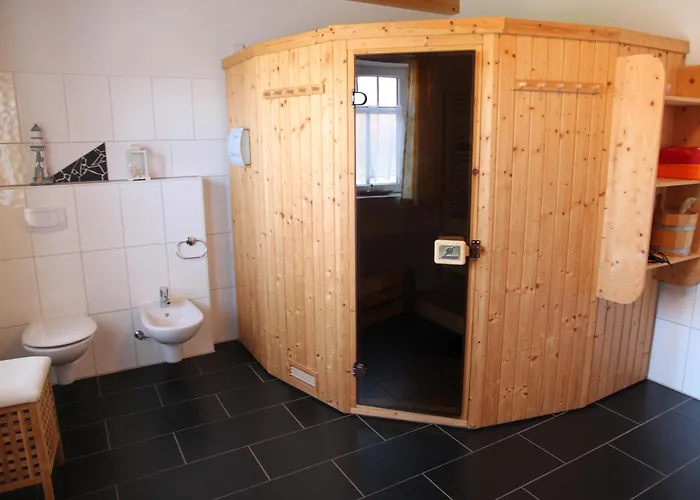 Achterhuus Malia Ferienhaus *